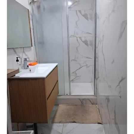Allan Shared House Sp1 Homestay szállás Clichy
