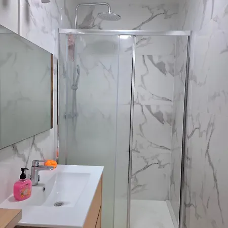 Allan Shared House Sp1 Homestay szállás